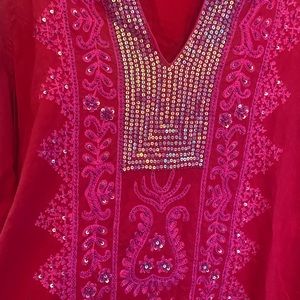FINCH beautiful embroidered tunic with sequins